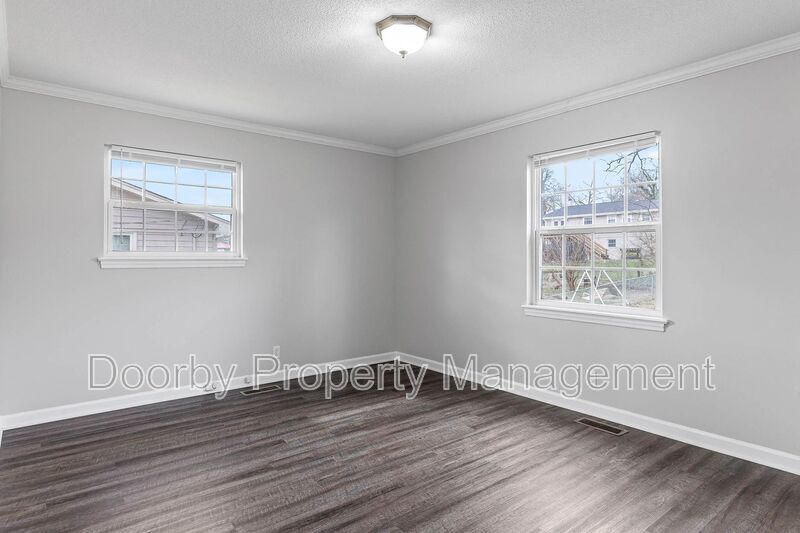 Building Photo - 181 Foster Dr