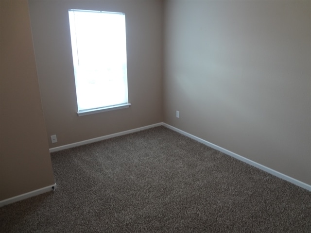 Building Photo - 2343 Summerwood Ln