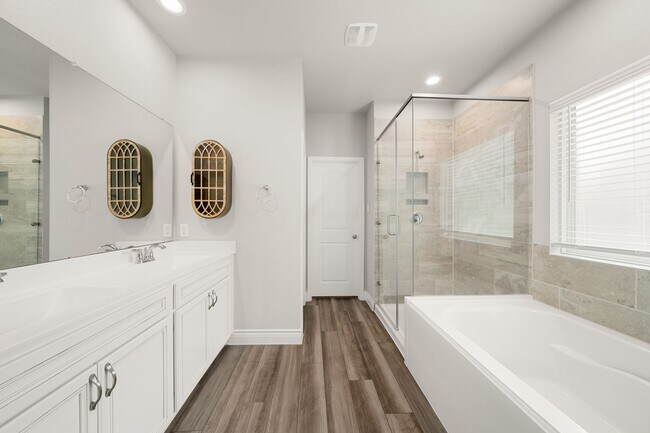 Building Photo - 31214 Raleigh Creek Dr