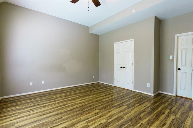 Building Photo - 14407 Eastern Redbud Ln