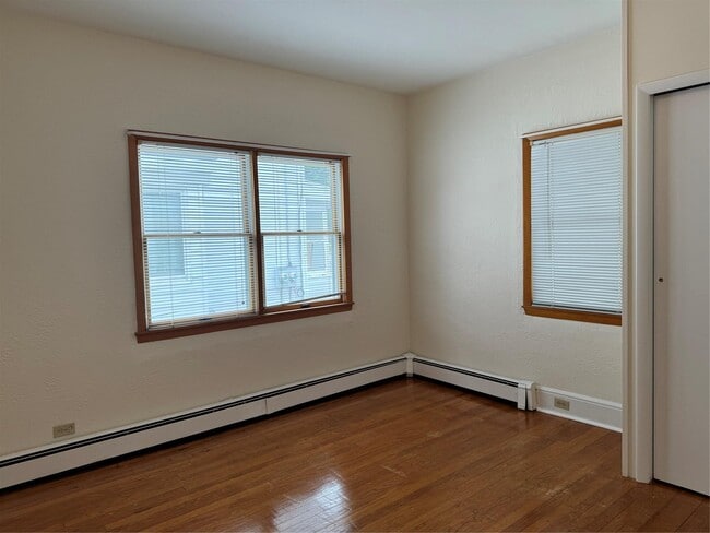 Building Photo - 34 Terrace Ave