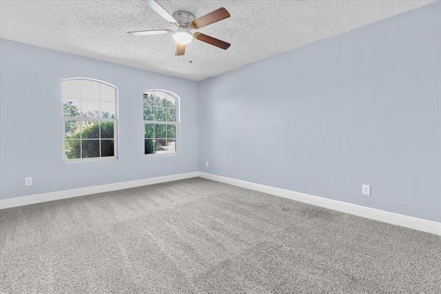 Building Photo - 1014 Mazourka Dr