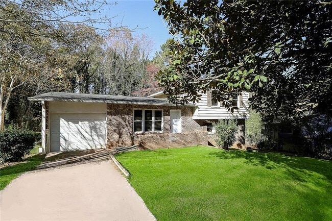 Primary Photo - 2821 Petersburg Ct