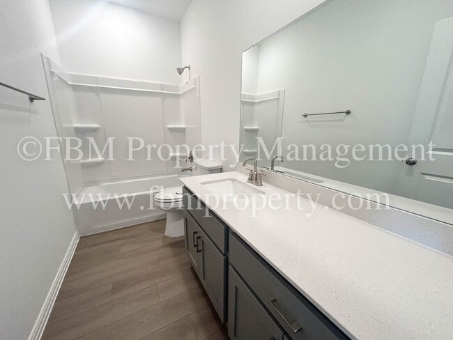 Building Photo - 1203 Doris May Dr