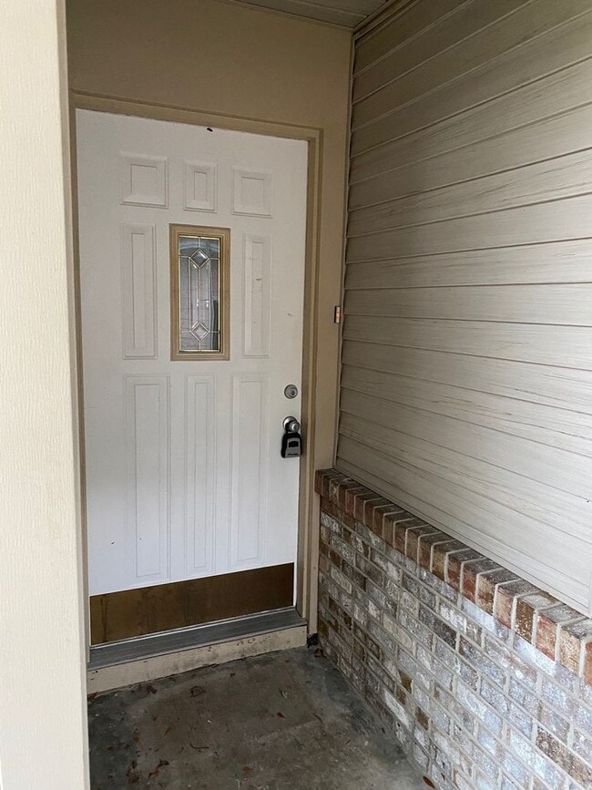 Building Photo - Charming 3-Bedroom, 2-Bath Home for Rent!
