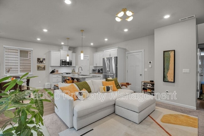 Building Photo - 1483 19th Ave