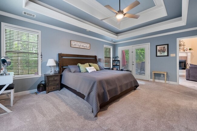Building Photo - Wonderful Sherwood Home