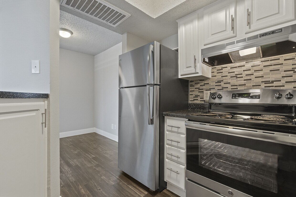 Vantage Point Apartments Dallas Tx Apartment Finder