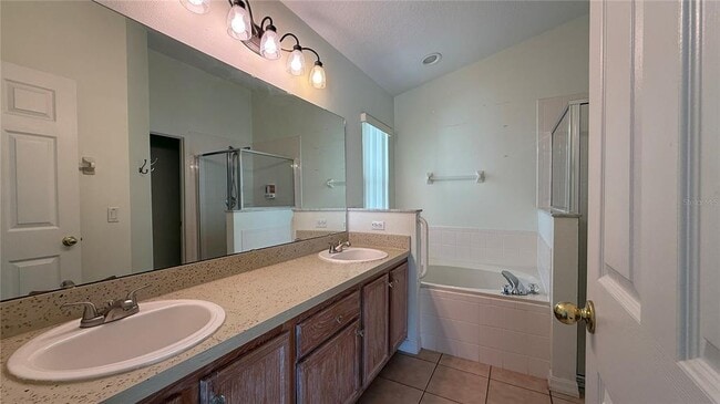 Building Photo - 116 Forest View Ct