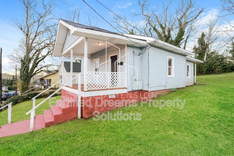 Building Photo - 918 Camel Ave