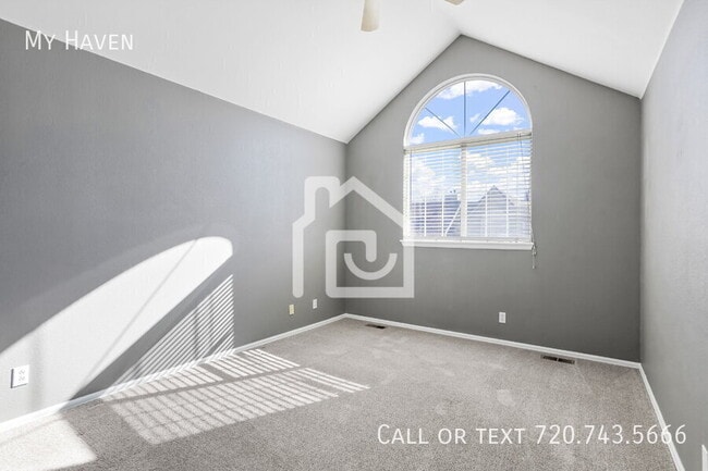 Building Photo - 5960 S Jellison St