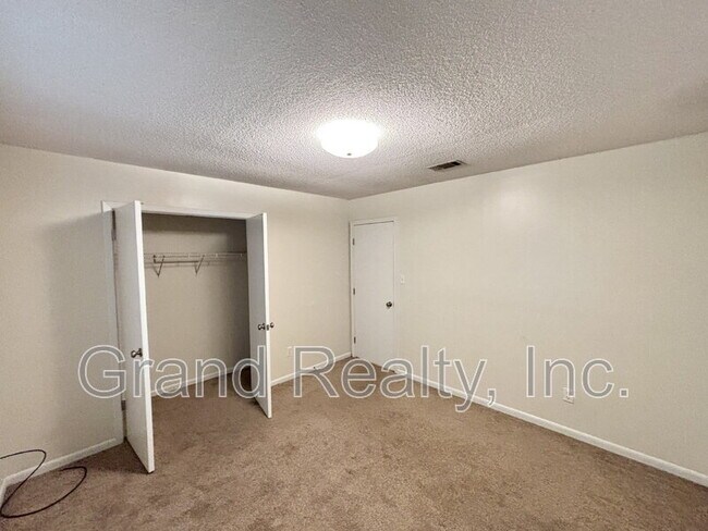 Building Photo - 6457 Maddox Rd