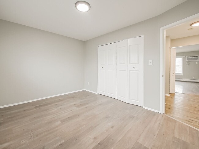 Building Photo - 1498 Nancywood Dr