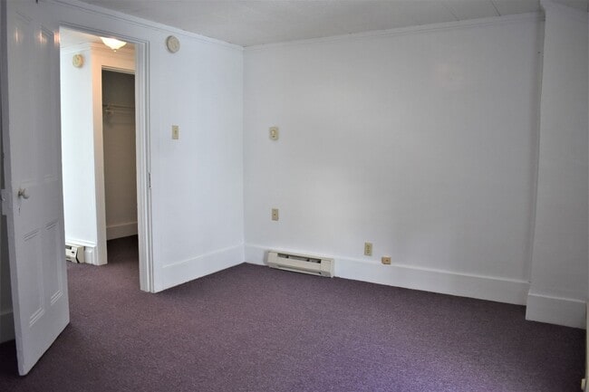 Building Photo - 209-211 N Clymer Ave