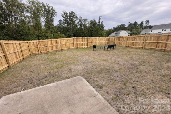 Building Photo - 3220 Berry Creek Rd