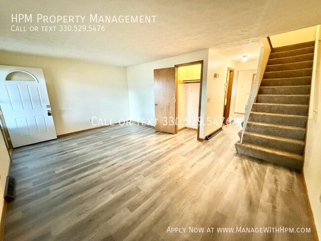 Building Photo - 2379 Ashdale St NW