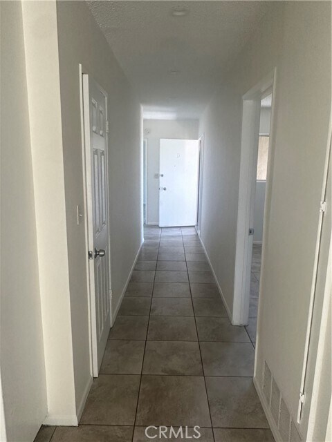 Building Photo - 1174 S Belhaven St