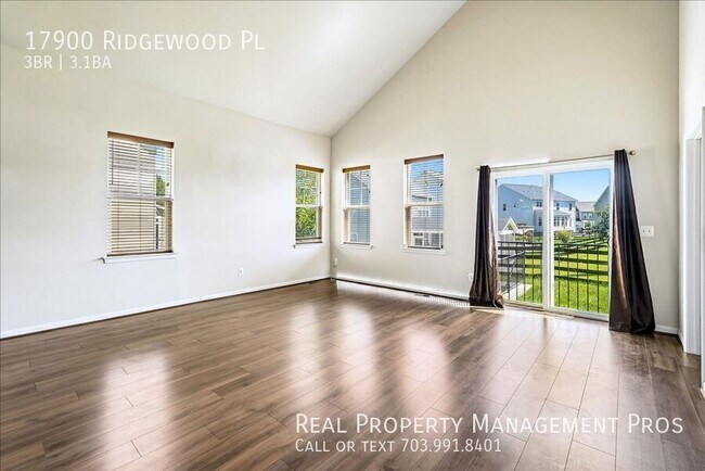 Building Photo - 17900 Ridgewood Pl