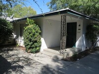 Building Photo - Andrews Duplex