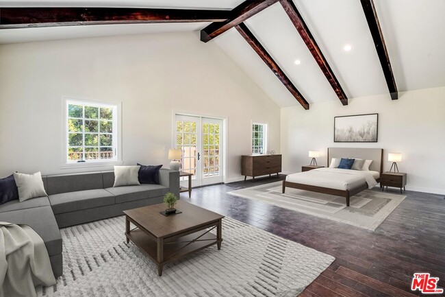 Building Photo - 17390 Tramonto Dr