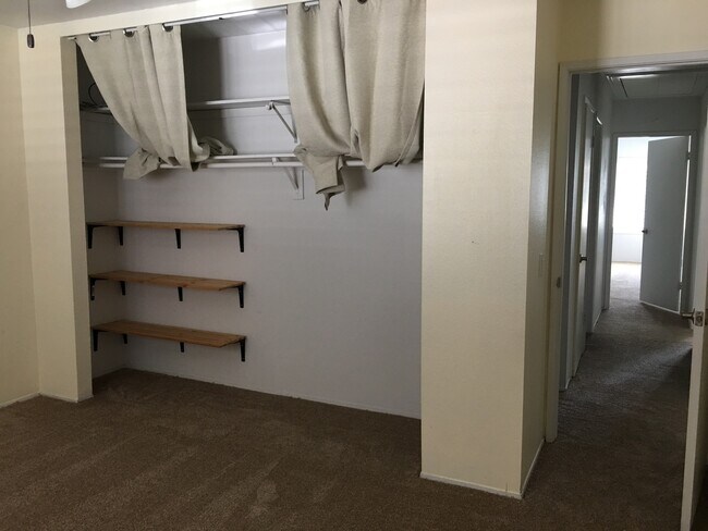 Building Photo - Four Bedroom Two Story Townhome in La Mesa!!!