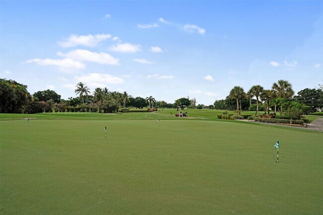 Building Photo - 361 S Hollybrook Dr