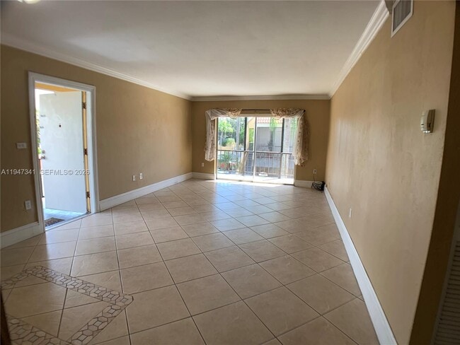 Building Photo - 7931 SW 104th St