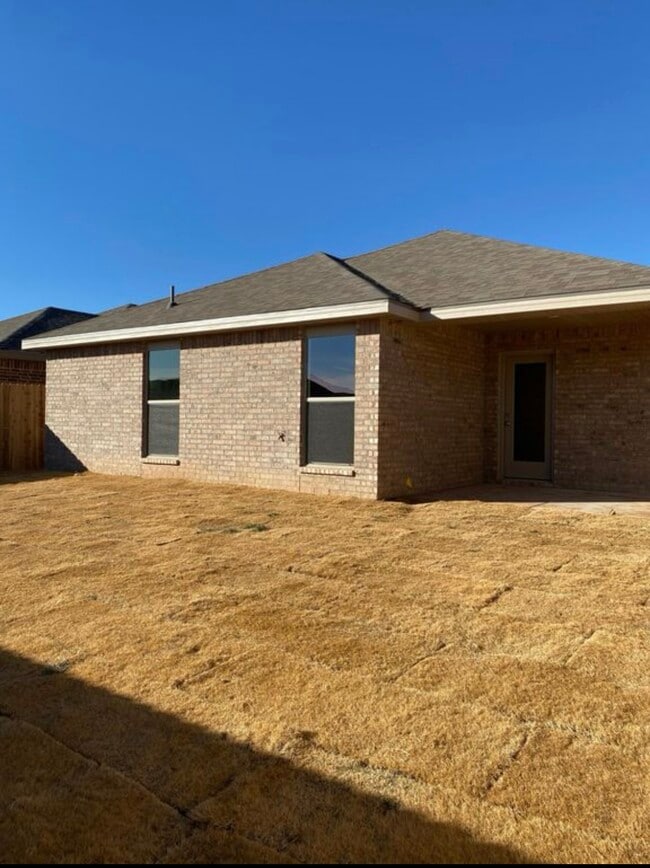 Building Photo - 3105 Urbana Pl