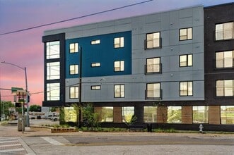 Building Photo - 2220 Webberville Rd