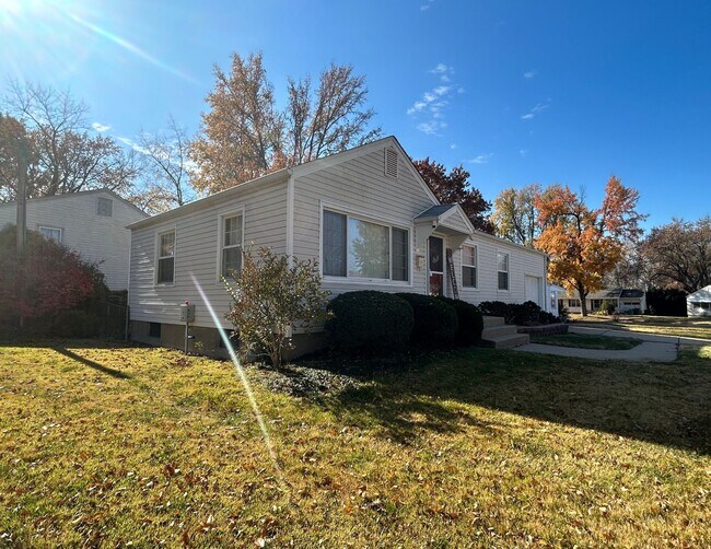 Building Photo - 1268 Nectar Dr