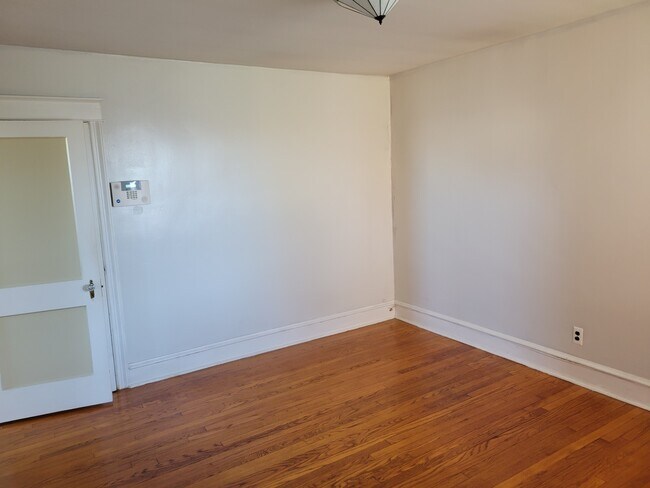 Building Photo - 3605 Tatnall St