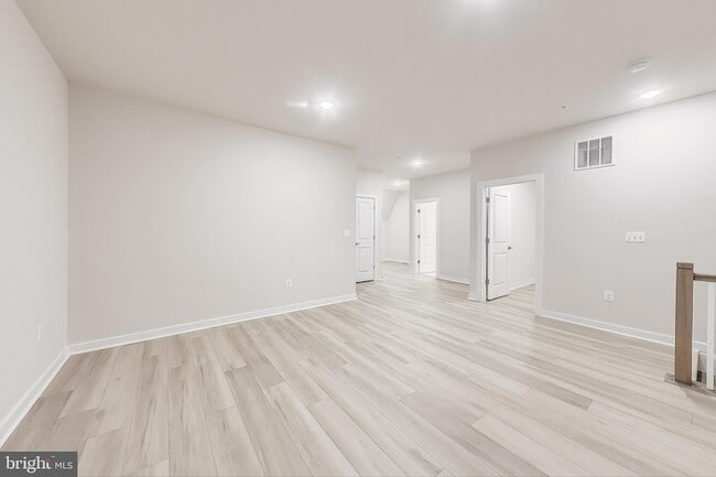 Building Photo - 13317 Petrel St