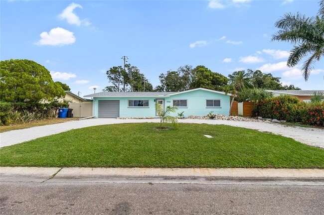 Building Photo - 3700 Whiting Dr SE