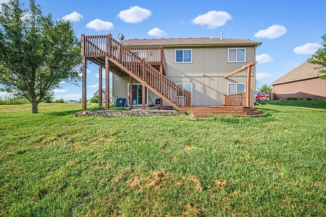 Building Photo - 2608 Brooke Bend