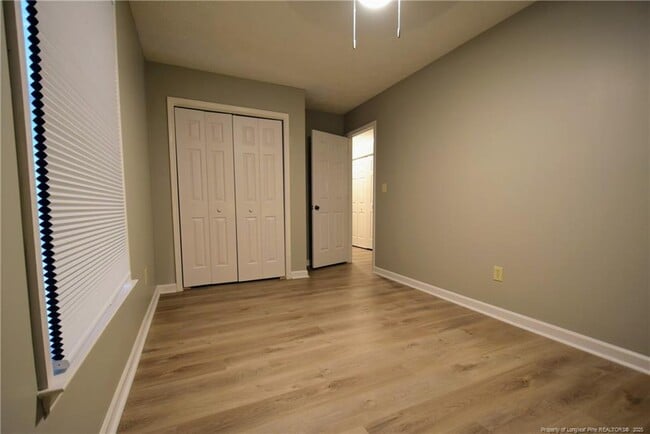 Building Photo - 213 Lofton Dr