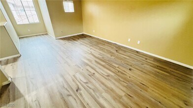 Building Photo - 1525 Spiced Wine Ave