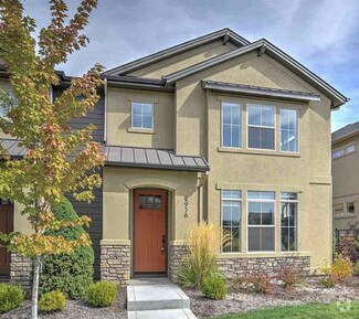 Building Photo - 2 bed, 2.5 bath Exquisite Harris Ranch Mil...