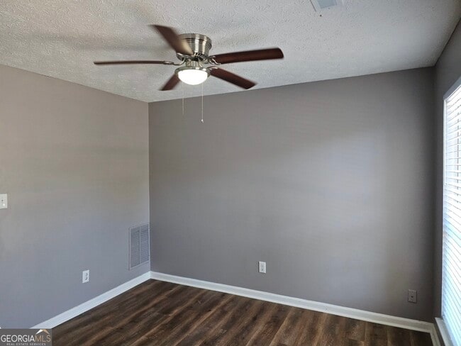 Building Photo - 218 Preston Cir