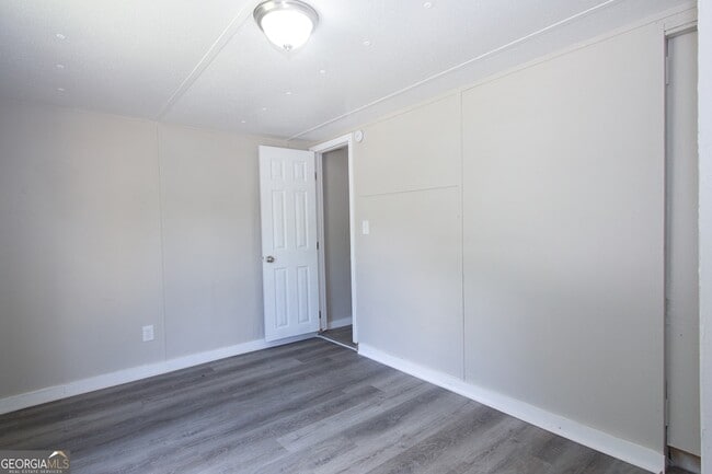 Building Photo - 340 Towler St