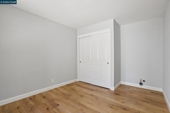 Building Photo - 1541 Moraga Way