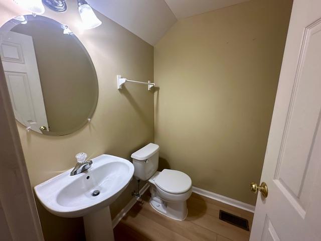 Building Photo - 2307 Reflections Dr