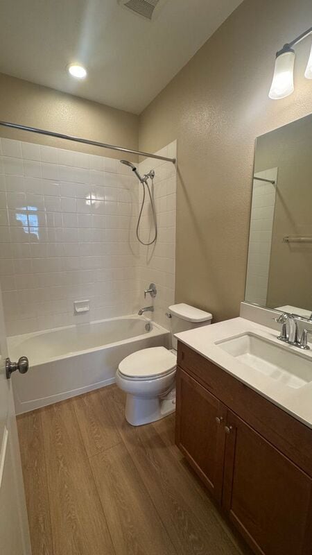 Building Photo - 1029 Chandler Dr