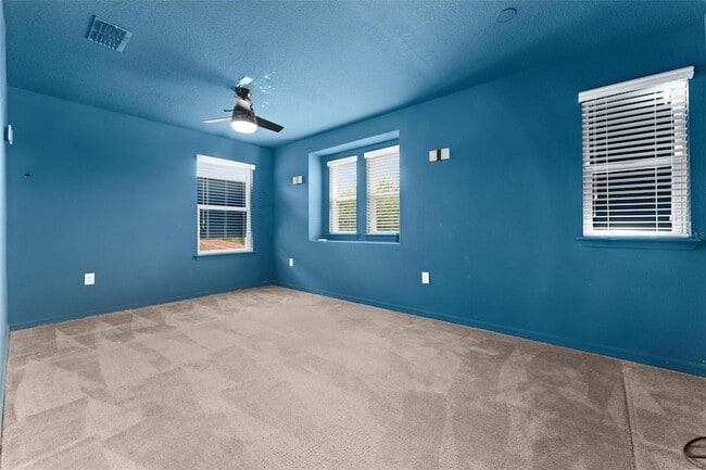 Building Photo - 11472 Wakeworth St