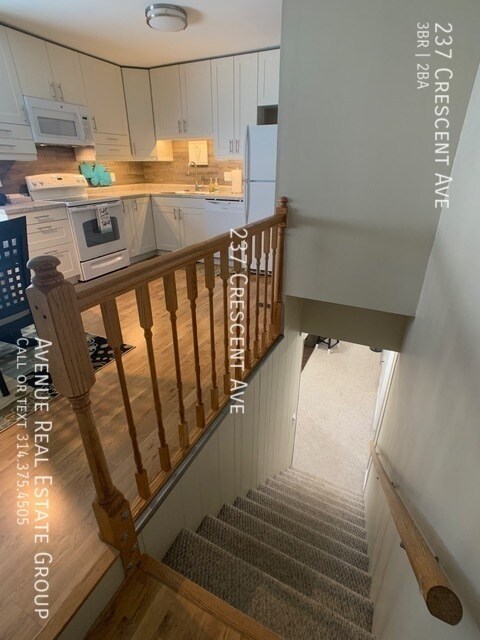 Building Photo - 237 Crescent Ave