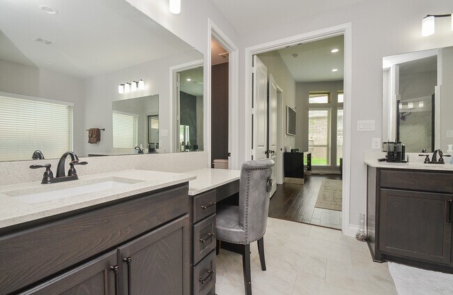 Building Photo - 16835 Fowler Pines Dr
