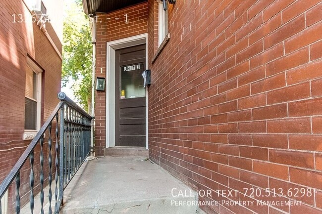 Building Photo - 1326 Clayton St