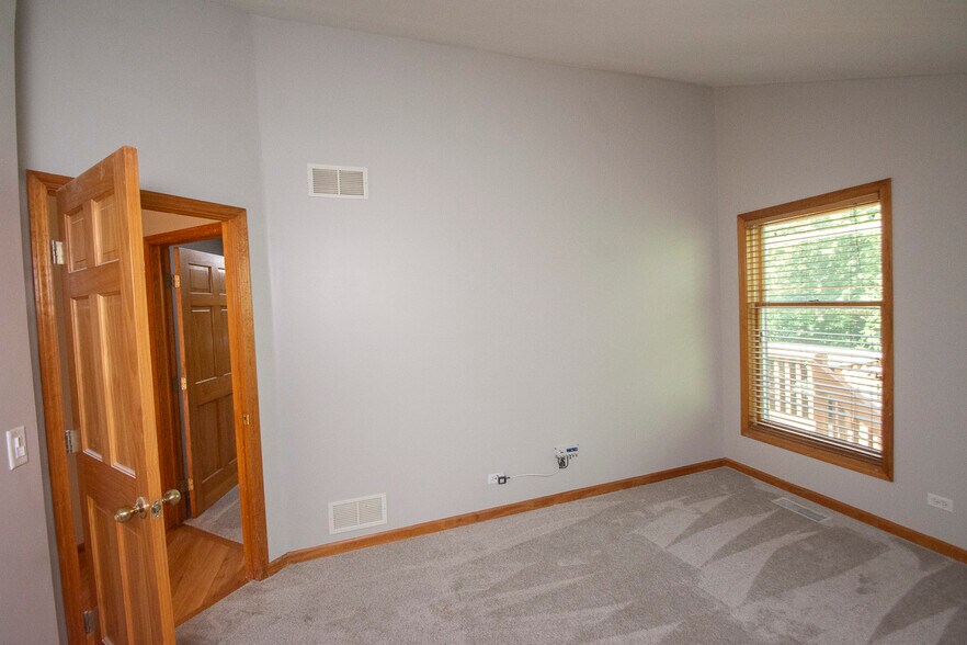 Second bedroom II - 131 Washington St