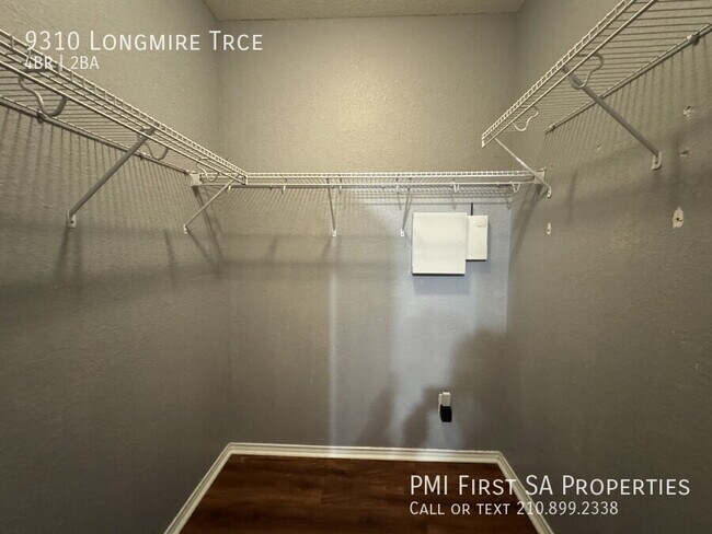 Building Photo - 9310 Longmire Trace