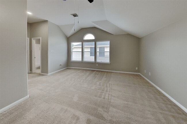 Building Photo - 6714 Village Bridge Dr