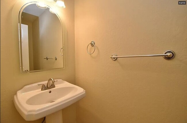 Building Photo - $3790 3 BED/2.5 BATH FREMONT HOME